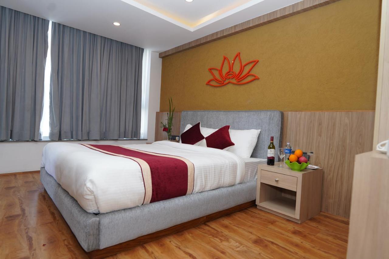 Lotus Club Boutique Hotel Kathmandu Buitenkant foto